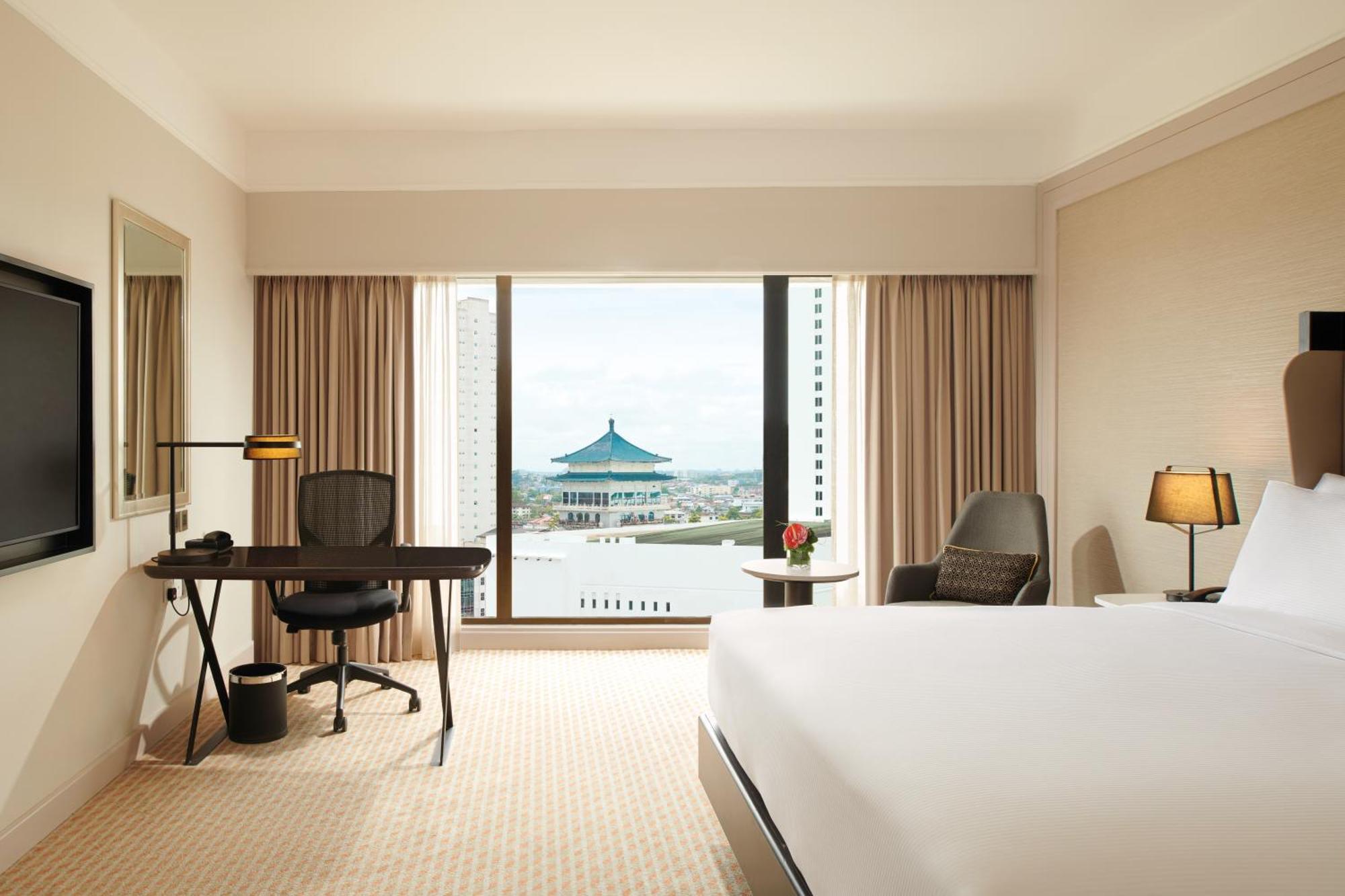 Hilton 5*