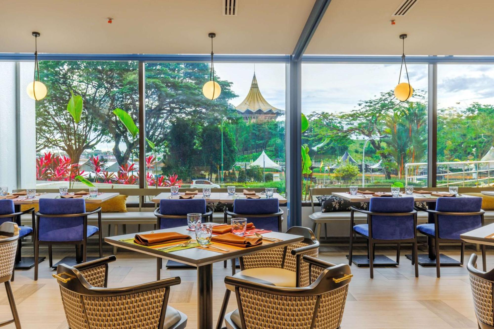 Hotel Hilton Kuching